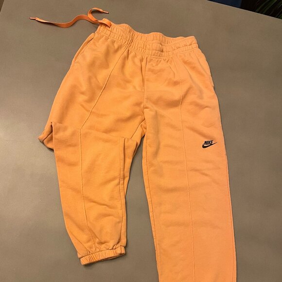 Nike Women's Sweat Pants - Picture 1 of 6
